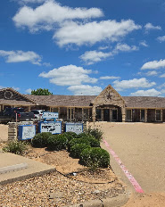 Exterior of the Thomas Chiropractic and Spinal Decompression office building at 2551 Northwest Loop B in Stephenville, TX